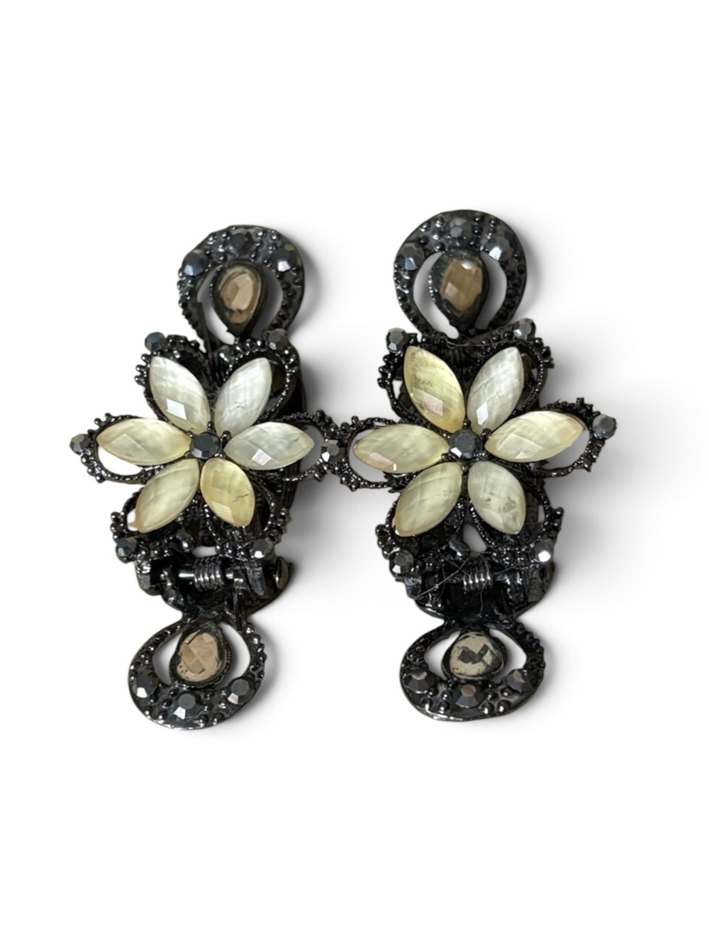 Vintage Inspired Floral Clip-On Mini Hair Claws Set/2